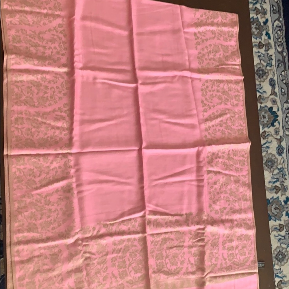 Shoulder Shawl